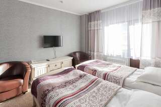 Отель ChieToo Grand Alamedin Двухместный номер с 2 отдельными кроватями и видом на горы-4